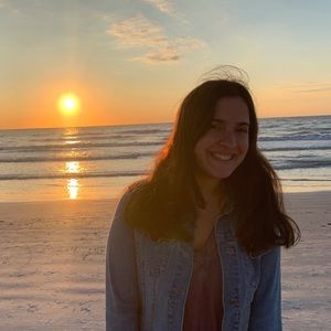 Meet your Posher, Francesca